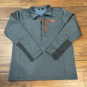The North Face Men’s accent quarter zip pullover